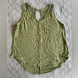 EUC olive green crinkle textured tank with crochet top - size L